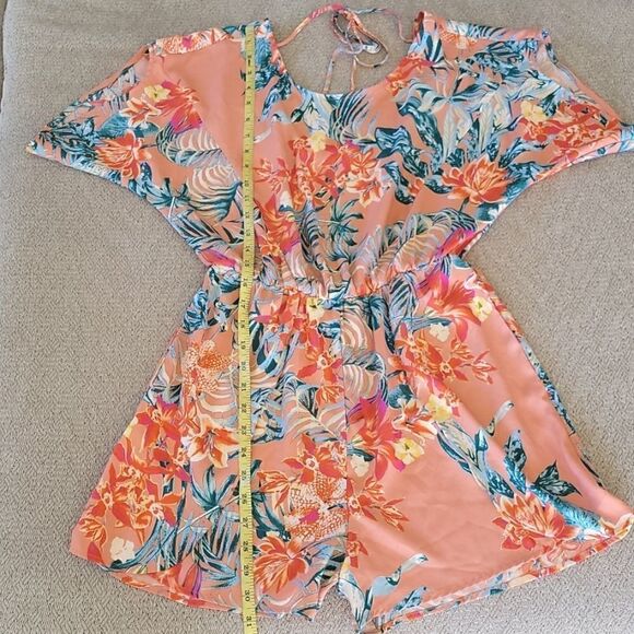 BCBG Maxazria Coral Tropical Floral Romper - Size XS - Picture 12 of 15
